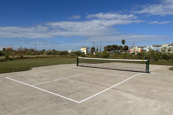 Pickelball Court At Pointe West